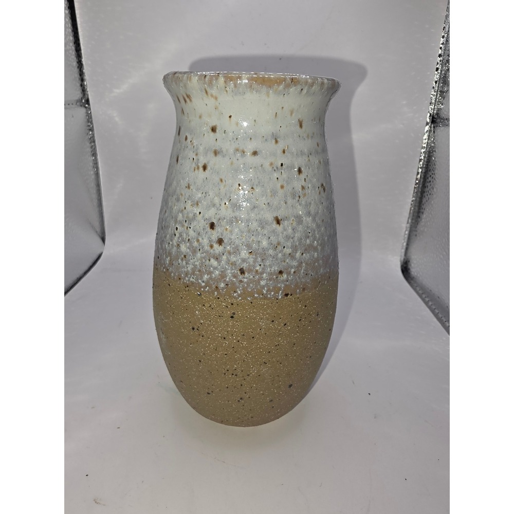 Handmade‎ Studio Pottery Stoneware Vase Speckled White Brown Reactive Glaze 6.5"